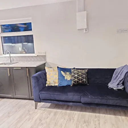 Crow's Nest - 4 - Self Catering Appartement Glandore